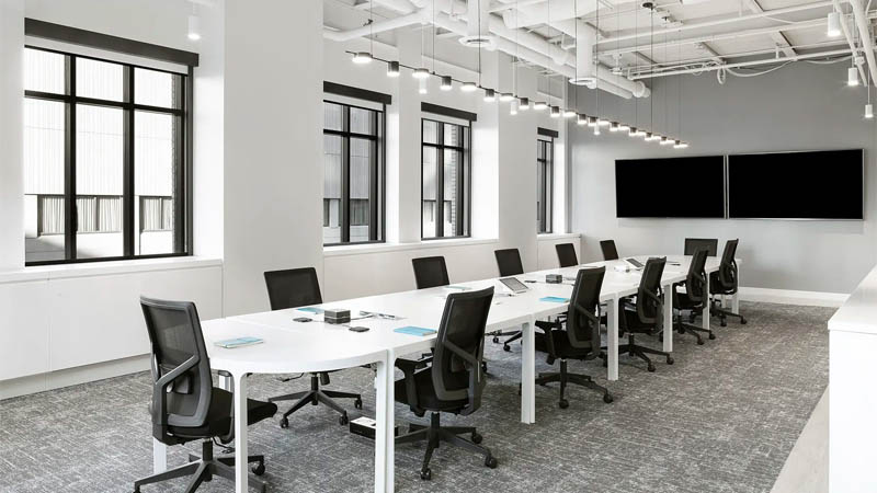 desain ruang meeting kantor Ruang Meeting Industrial