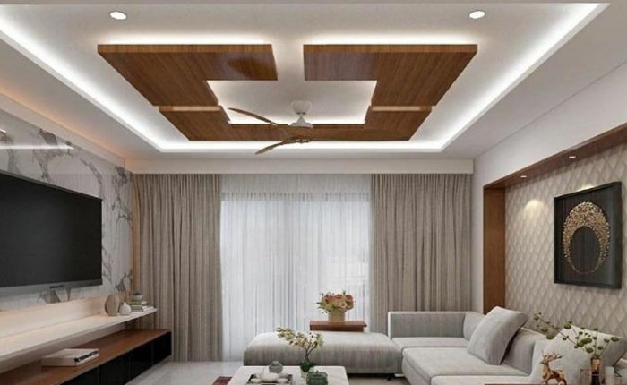 Plafon PVC dengan Aksen Kayu Geometris