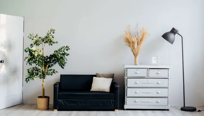 dekorasi ruang tamu sederhana tapi menarik dengan furniture minimalist