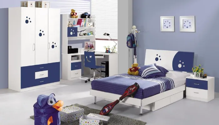 kamar set anak laki minimalis penuh mainan