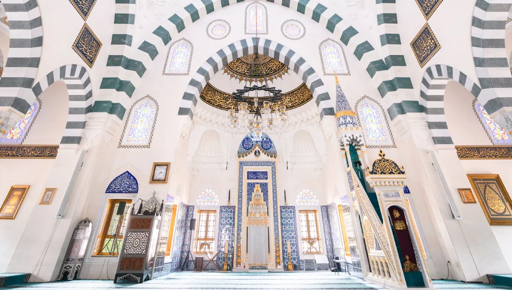 interior masjid modern minimalist ramadan