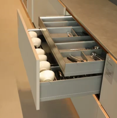 furniture dapur Laci Tarik Vertikal
